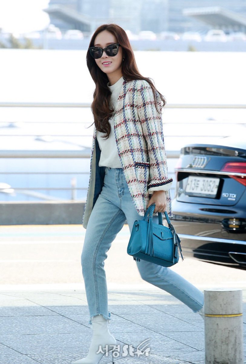 Jsy Fashion On Twitter 180302 Jessica Jung Incheon Airport For On Cloud Nine Mini Concert In Macau 서울경제