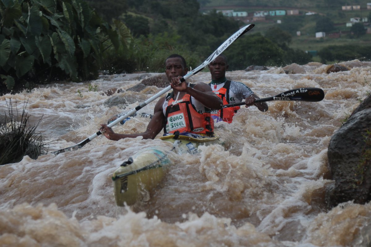 Early morning action through Mission Rapid on <a href="/NonStopDusi/">NonStopDusi</a> with <a href="/sbonelokhwela/">Sibonelo khwela</a> &amp; Mbanjwa leading by just on a minute.