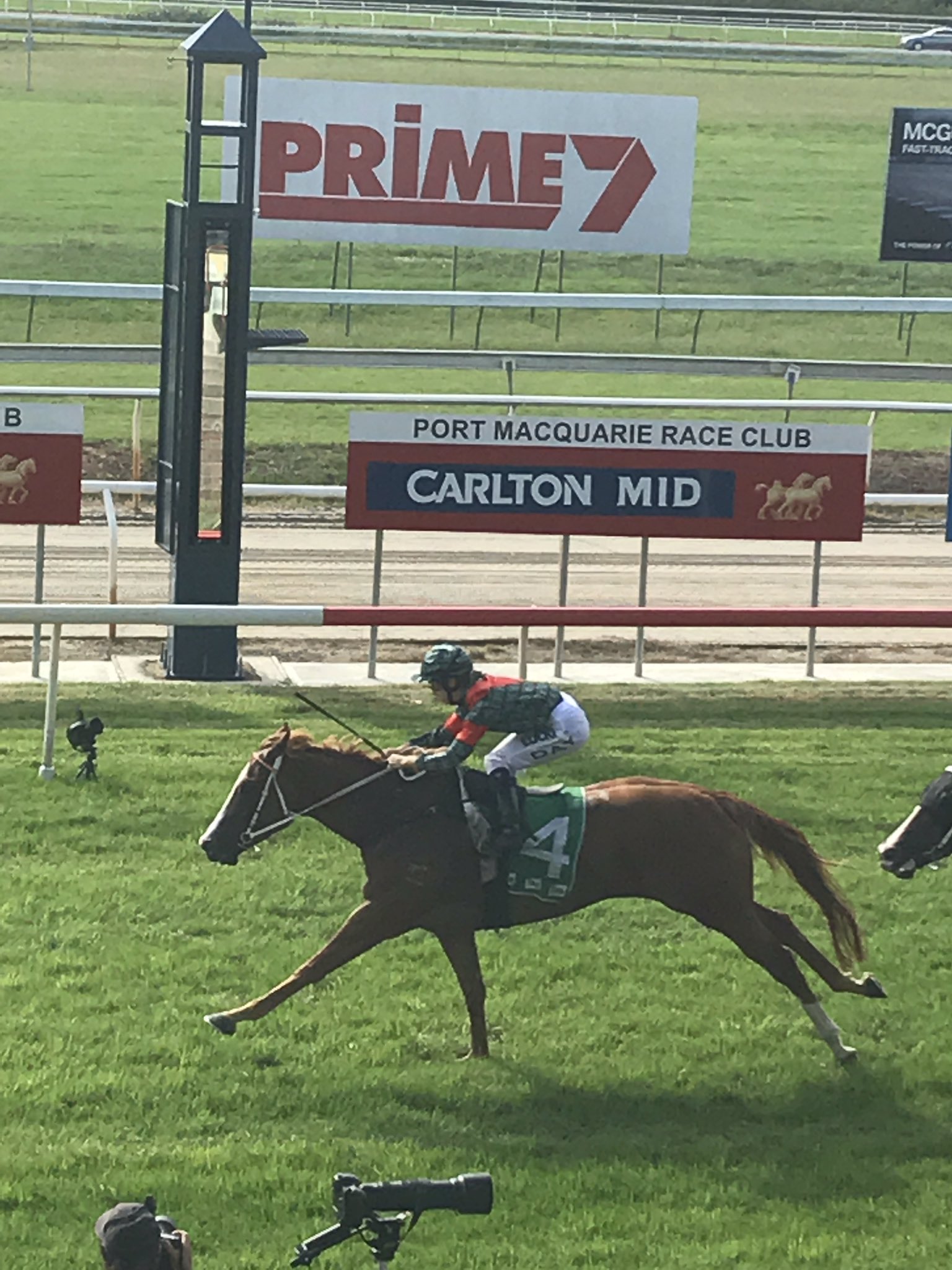 Port Macquarie Races on Twitter "Dreamy Belle makes it a winning