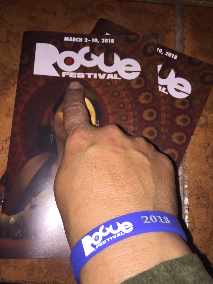 TommieMtz's tweet photo. Arts alive in Fresno! Artists from around  the globe performing for 8 days! #RogueFresno2018 https://t.co/rmuXHM3i0V