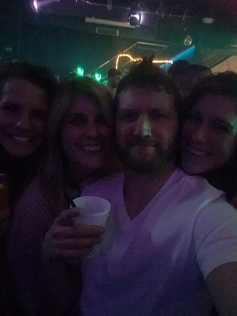 1065WYRK's tweet photo. @taylorhue @KatlynHeitzhaus @KristenHH2 @juliaguuliaa https://t.co/PFFQY16h1f