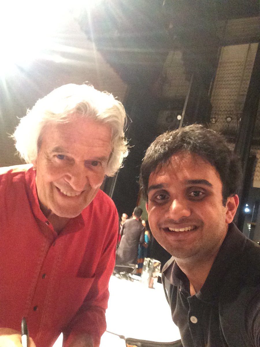 ajaysimhatj's tweet photo. @jmcl_gtr A photo to cherish for lifetime.. 🙏🏻 Your concert in Bangalore shall remain in our hearts forever. Thank you John ji. 🙏🏻❤️ https://t.co/aCw1xPUXm3