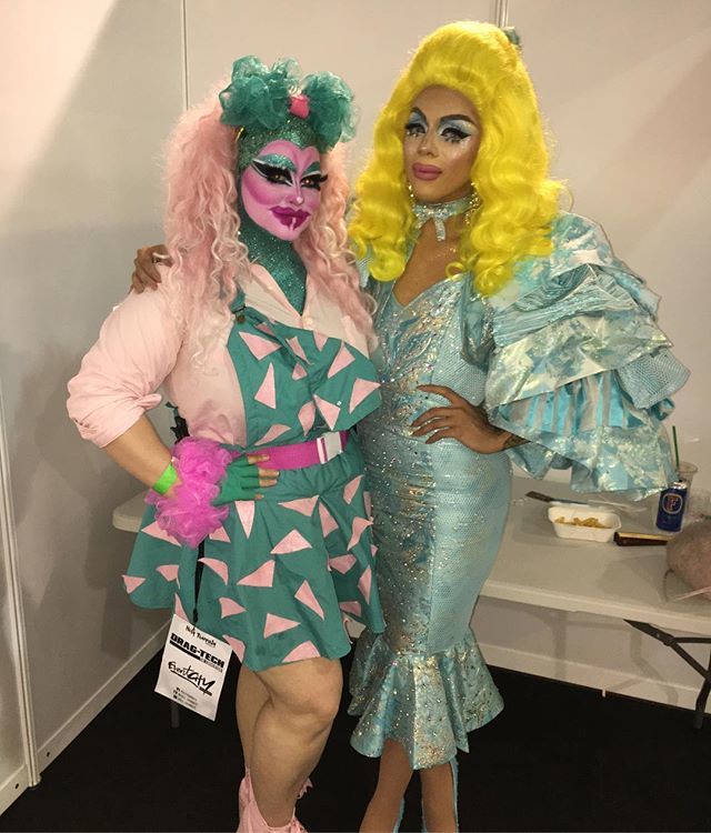 ihateprozac's tweet photo. Ugh SO KEEN to see my fave tomorrow night in Melbourne! ๐๐๐ @ajathekween (Throwback to #DragTech hangs in Manchester~) https://t.co/NLcdsbVu82 https://t.co/qypuLT0smM