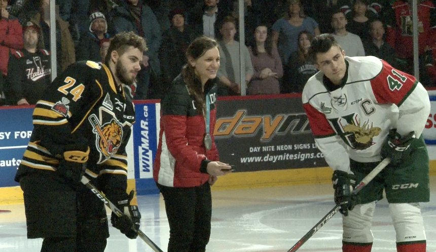 rinkrant's tweet image. Silver medalist @jill_saulnier reflects on pressure and expectations of playing for #teamcanada2018, her season ending knee injury suffered in semi final and what's next. #Olympics2018 #SportsandMoore

bit.ly/2oKBTrH