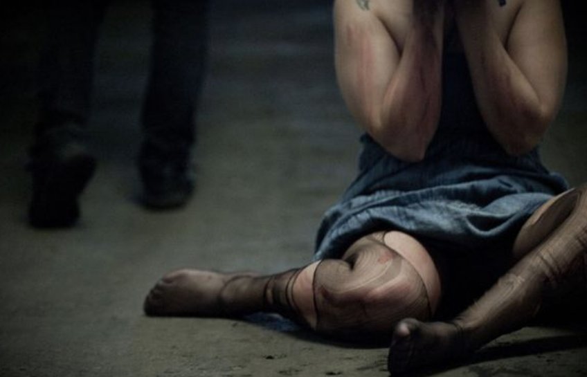 Het aantal veroordelingen voor verkrachting daalde in zeven jaar met zeventig procent, Nederland wordt veiliger, #Misdaad daalt hard. Geloven jullie die onzin zelf, <a href="/statistiekcbs/">CBS</a> en <a href="/Politie/">Politie Nederland</a>?  
925.nl/archief/2018/0…