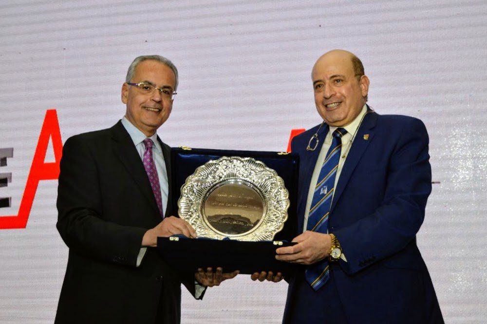 rcpsglasgow's tweet photo. We're delighted to announce that our Vice President (Medical) Dr Hany Eteiba was awarded the International Lifetime Achievement Award at the 45th Annual International Congress of the Egyptian Society of Cardiology: CardioEgypt 2018 in Cairo, Egypt. https://t.co/IgYICNJZHj