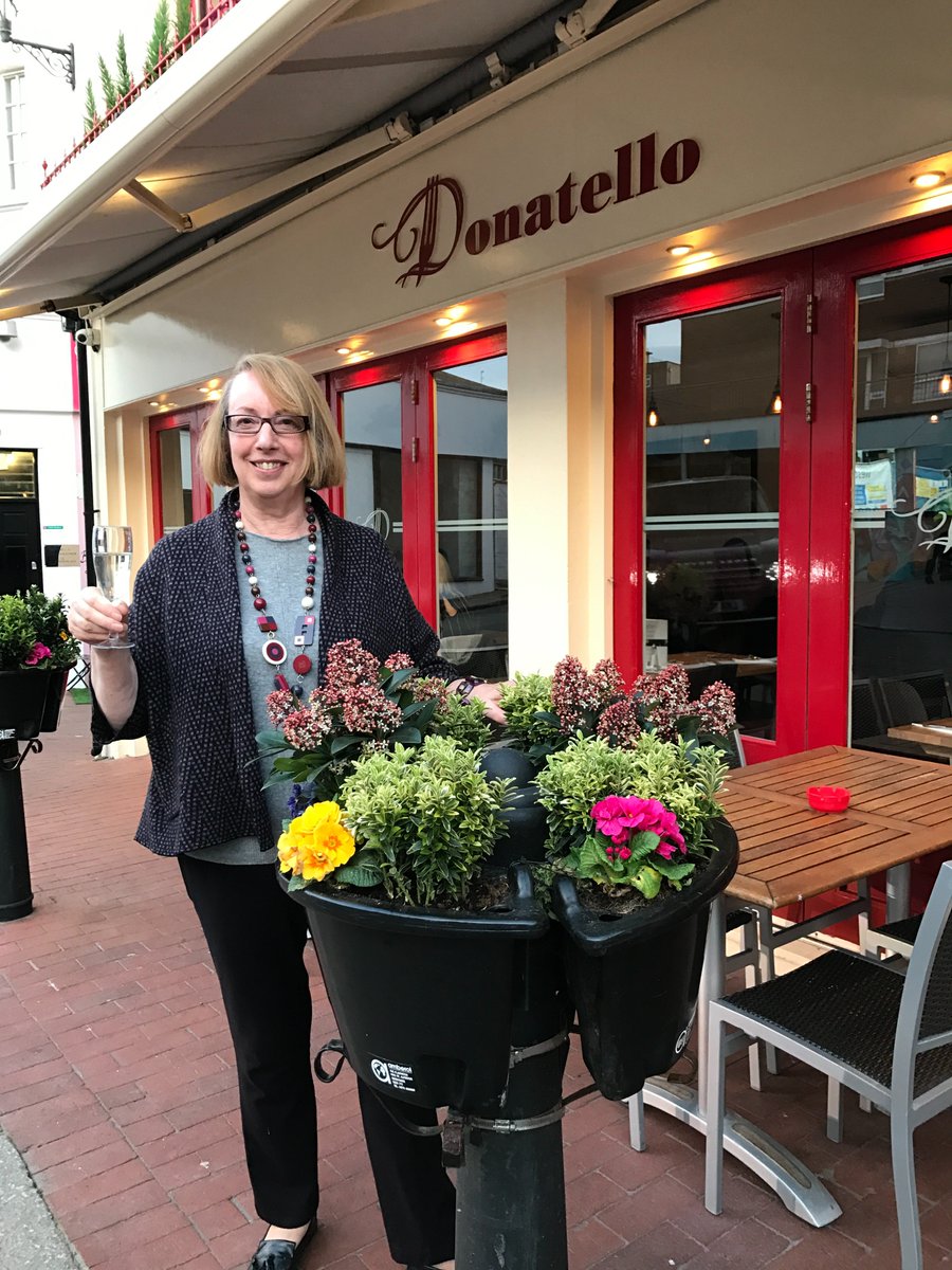 donatello__'s tweet image. 🥂 Spoil your Mum this Mother’s Day! - book a table at Donatello &amp;amp; your mum can have a FREE glass of Prosecco – we think she deserves it! 🥂 Simply book your table by calling 01273 775477 or visit our reservations page at donatello.co.uk/contact
Ts&amp;amp;Cs: donatello.co.uk/free-glass-pro…