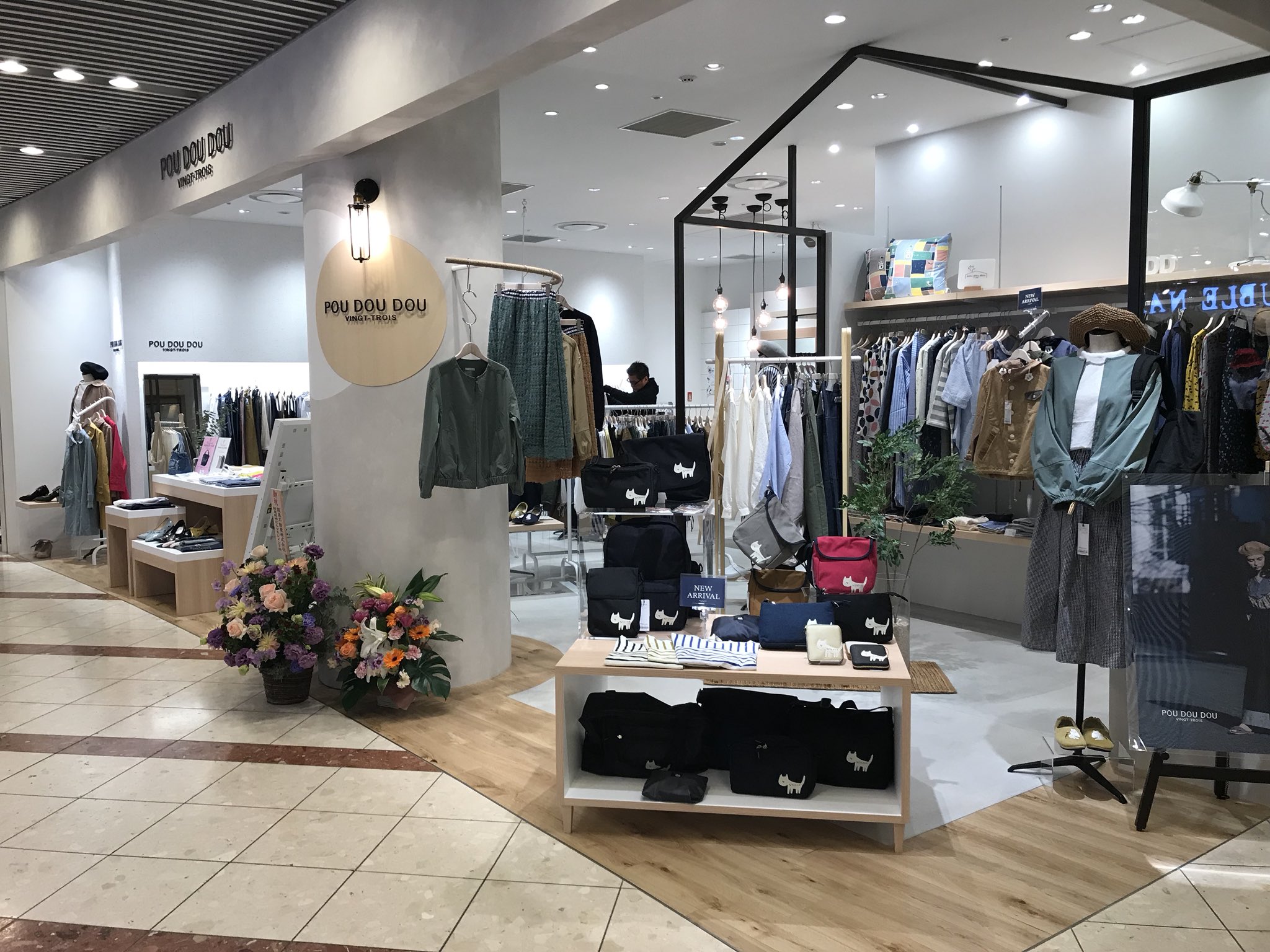 Nop De Nod Official Auf Twitter Pou Dou Dou Hep Five店は本日リニューアルオープン オープニングに立ち会って参りました 素敵な店舗になりましたよ 関西ではnop De Nodが初登場です ぜひいらして下さい