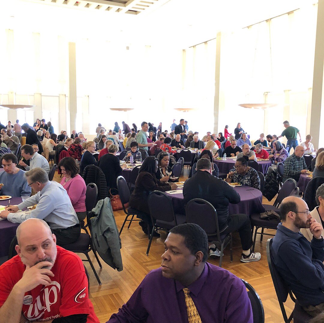 UAlbanyMBA's tweet photo. Literally heard the #StateOfTheUnion address yesterday, the @uupinfo #union, that is! #UUP #RespectUUP #Respect https://t.co/QmjJaV3TDc
