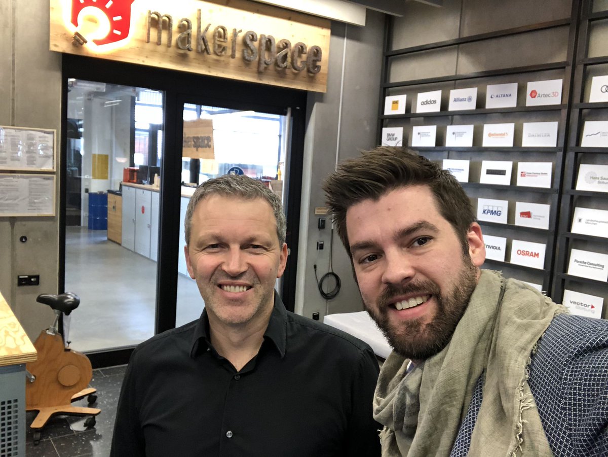 ma_grubi's tweet photo. Makers in Makerspace
#DigitalTransformation #SAPPartner #SAPcp #SAPLeonardo #Hybris @netconomy https://t.co/ETCLjkewvy