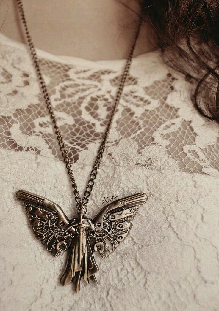 Clockwork Angel by Cassandra Clare‘“Inanimate objects are harmless indeed... But one cannot always say the same of the men who use them.”’