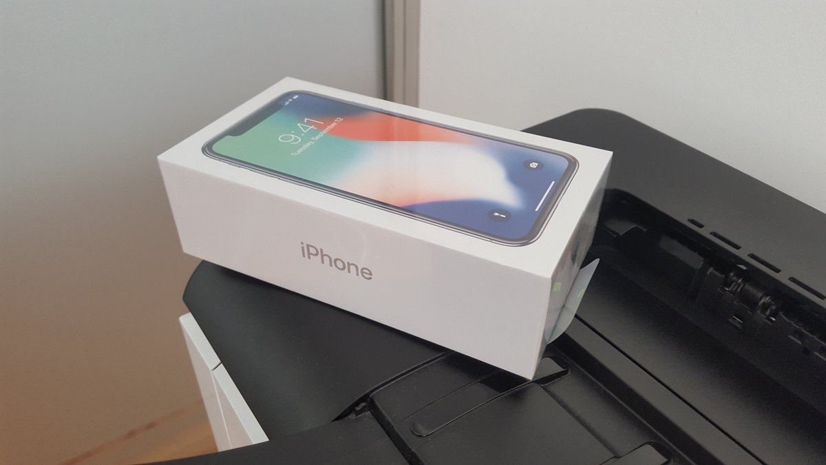375estudio's tweet photo. Hoy en 375estudio estrenamos Iphone gracias a @dinahosting GRACIAS COMPAÑEROS! https://t.co/AGMTnWvpww