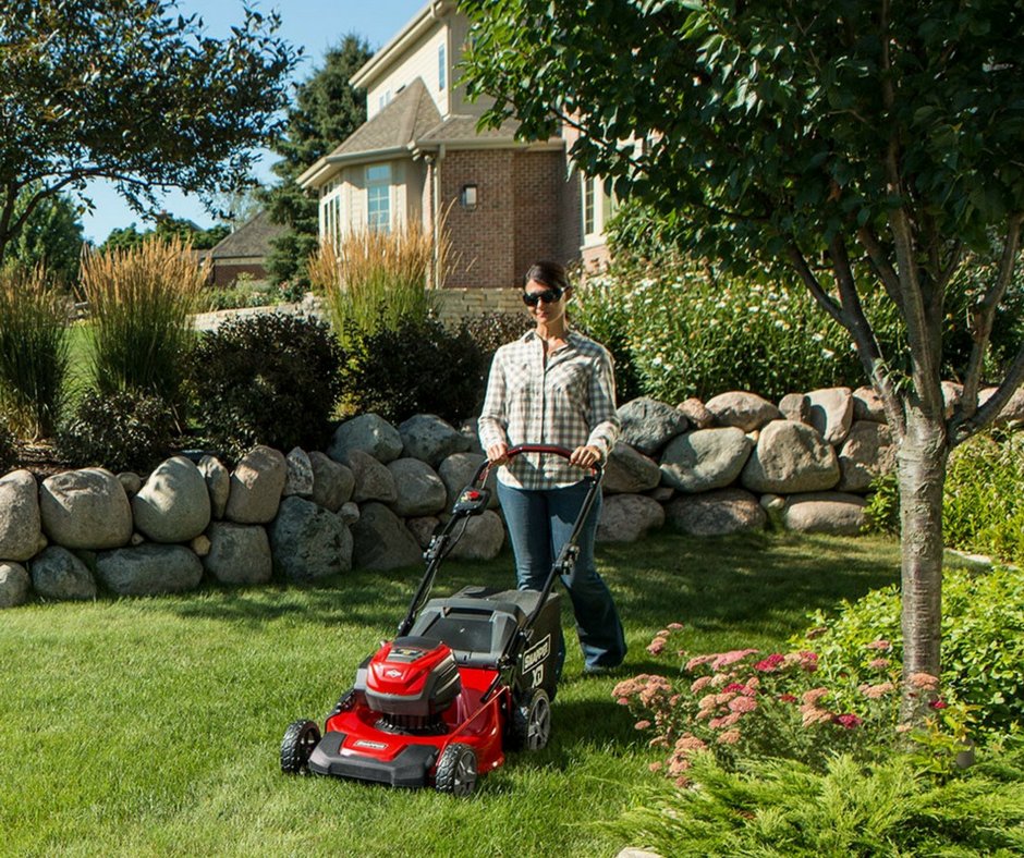 IrishFarmGM's tweet photo. Why choose a Snapper XD Battery Powered Lawn Mower? Easy, compact, vertical storage - Quiet, easy to start &amp; cordless - Lower emissions - 3 diff models available 19” Push, 19” &amp; 21” Self Propelled To see the full range of @SnapperMowers XD machinery visit https://t.co/w1oDqtaLKv https://t.co/REGrZFe1lO