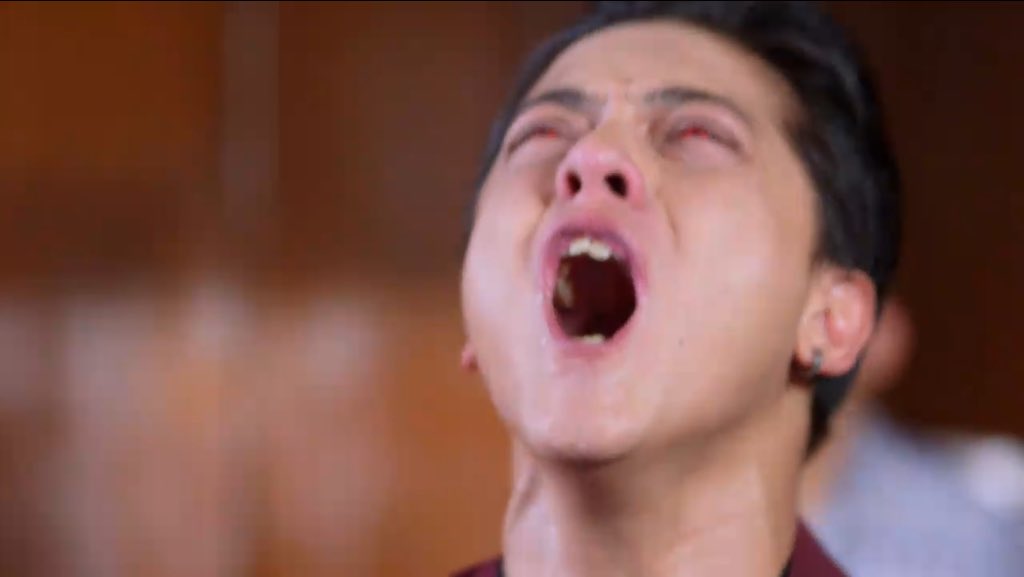 trixie on X: "Daniel Padilla everyone! 🙌🏻👏🏻🤴🏻 #LaLunaTheFinalBattle  https://t.co/3YJjJtHfcp" / X