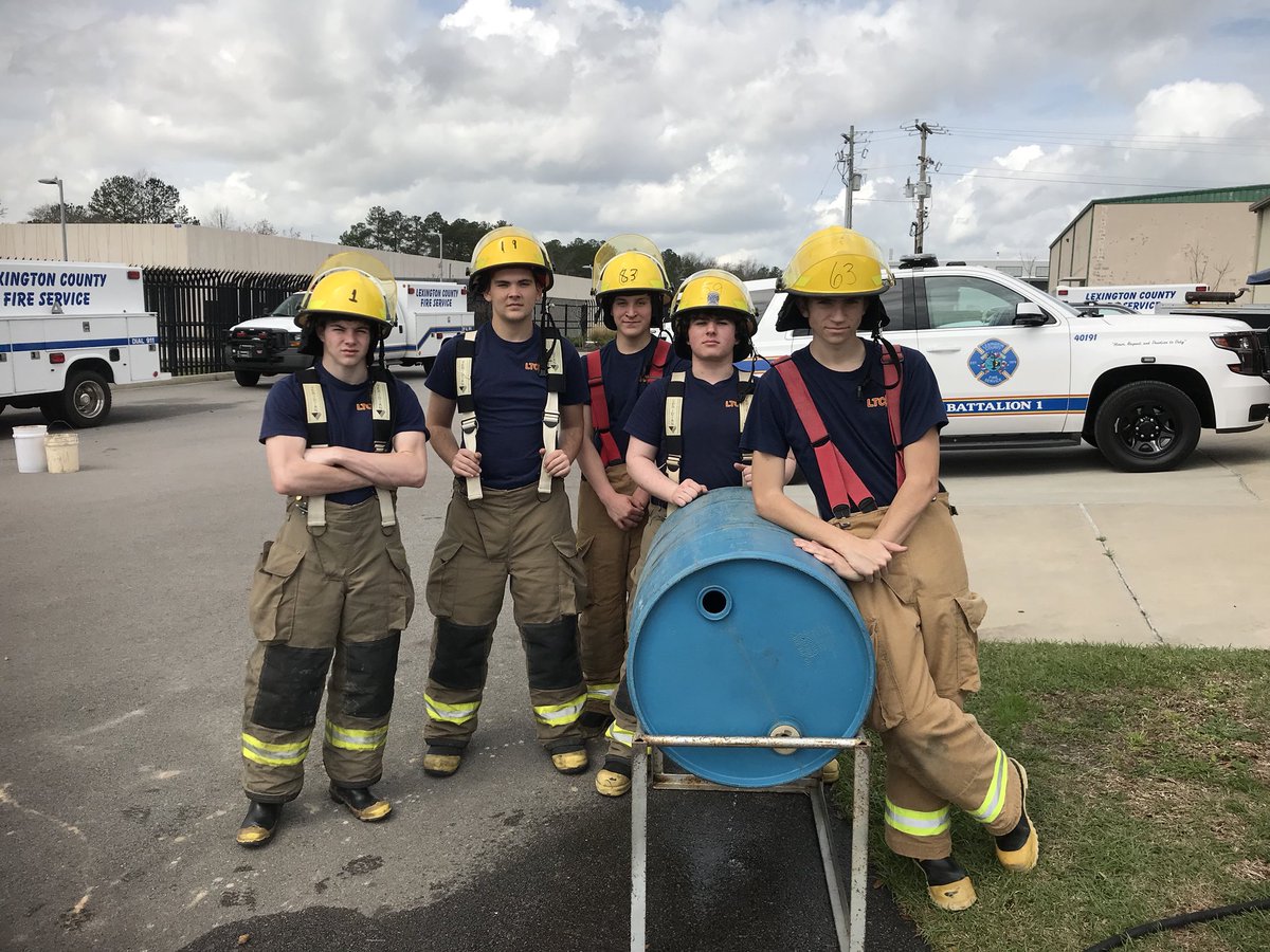 sky_haynie's tweet photo. #LTCFirefighting @LexTechCenter - (5) Fire 1 students took the Hazmat Ops skills evaluation and passed now to take the written test today to determine certification in Hazmat Ops! https://t.co/FCIEApGKL9