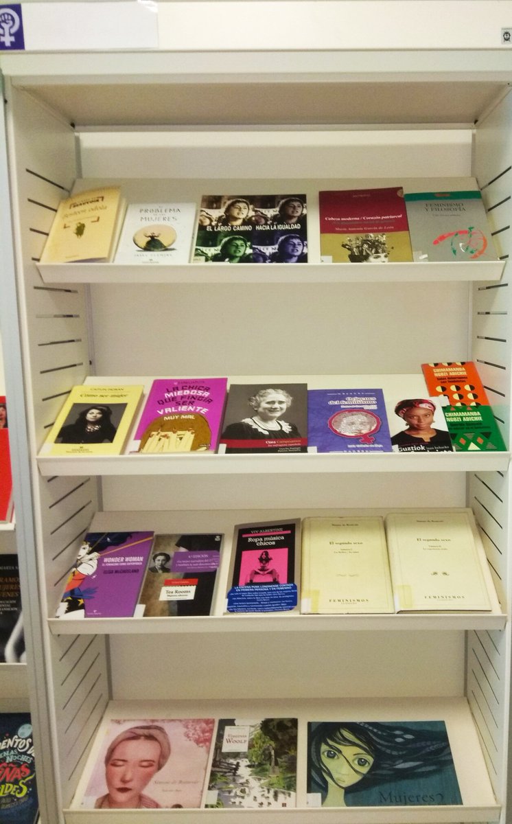 Zumarraga biblioteka tweet media