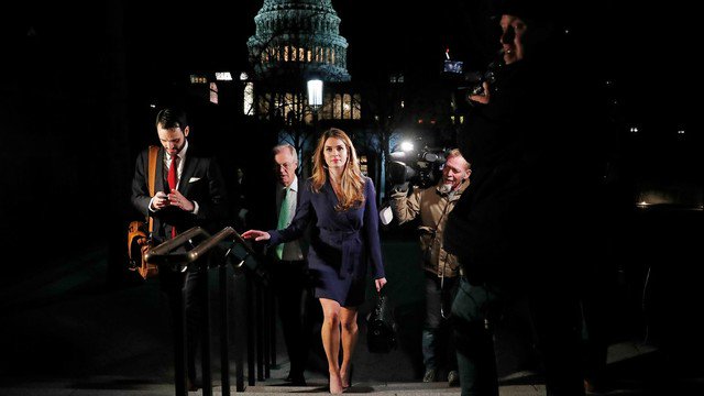 SuperVisionair's tweet photo. DOUBLE VISI🌏N:  https://t.co/OckcLnvHey

#HopeHicks #Trump #loyalty #ResignTrump #WhiteHouse #Communications #PresidentTrump #teenage #model #IvankaTrump #investors #ADMINISTRATION #information #News #background #strategy #Position #Emotions #misogynist #advantage #doublevision https://t.co/MyBjzUbpoB