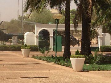 DXR9cC4WAAAOGP0?format=jpg&name=360x360