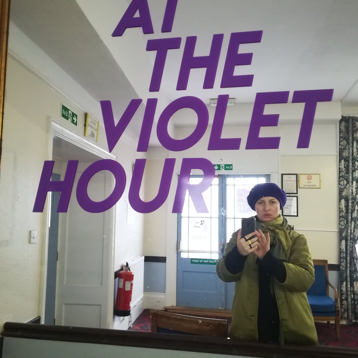 ChiaraWilliams_'s tweet photo. Proof that we're here and open today Fri 2nd March 11-6pm, I'm wearing my thermals, I have a fan heater and I'm ready for you! #attheviolethour #icanconnect https://t.co/r7fEfJAJt1