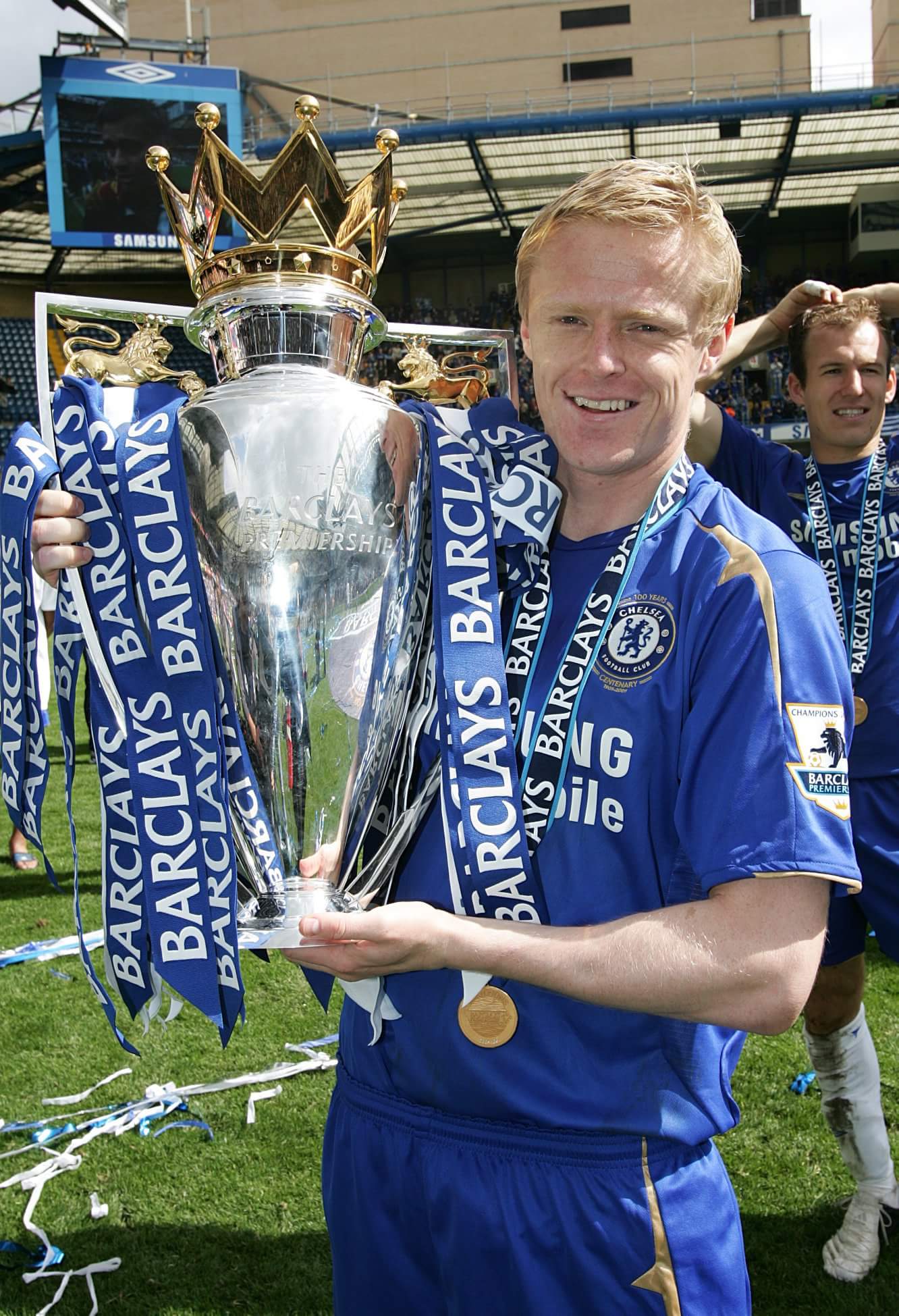 Happy birthday, Damien Duff! Here is to a Chelsea legend!! 