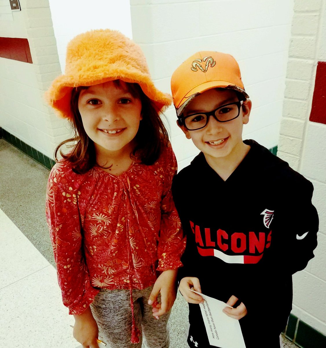 WhitakerWSFCS's tweet image. Making a Hatifference @WhitakerWSFCS! Hat day raises $529 for AFTeachers' Operation Agua. Funds buy 17 in-home water purifiers for PR families during #multiculturalweek #PuertoRico #wsfcscv #cleanwater