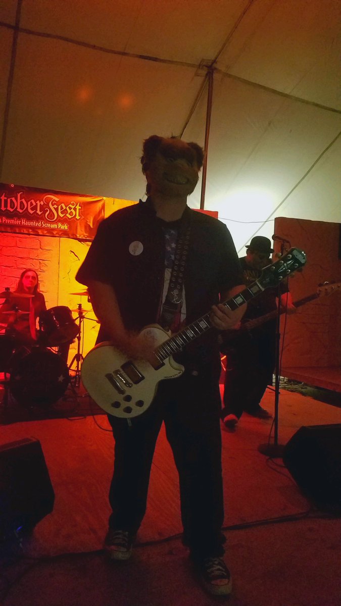 LateLastNitePA's tweet photo. Marco @ SHOCKTOBERFEST!!! https://t.co/4DlhWFH2lS