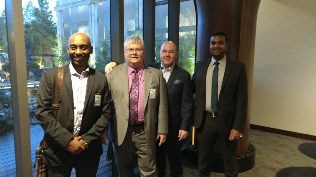 cooljazzer's tweet photo. Team #FICANEX wrapping up the 1st & vry successful TechAdvisoryCommittee #tuni Innovation #CdnFinTech @TheExchangeATM @BlueShoreNews https://t.co/cIogoJcLxd