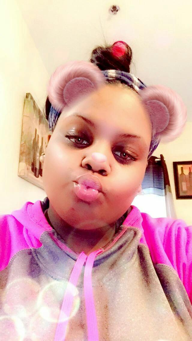 Neasia6's tweet photo. 💋! https://t.co/qGCAUNJtME