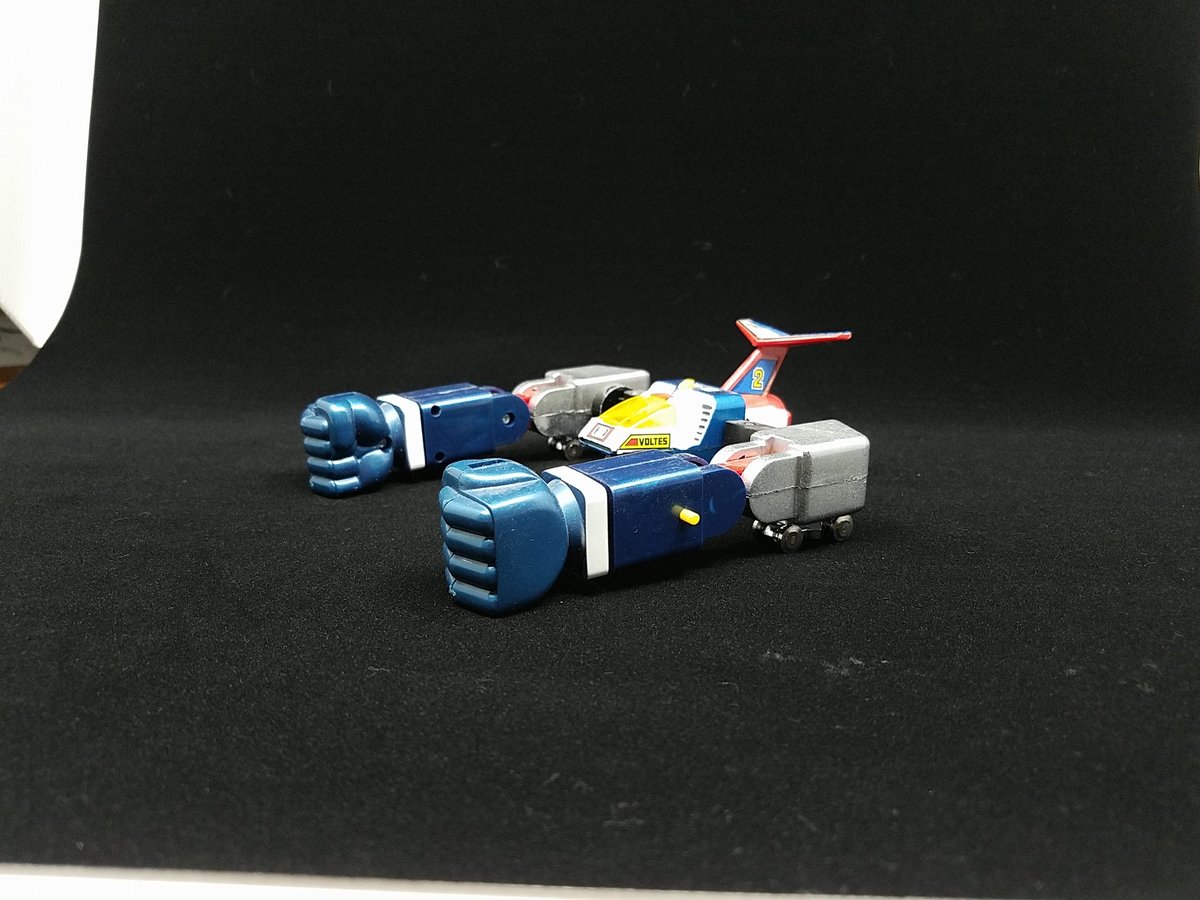 SChogokin's tweet photo. #VoltesV #VoltBomber #soulofchogokin #tamashiinations https://t.co/s6a2Nzy27w