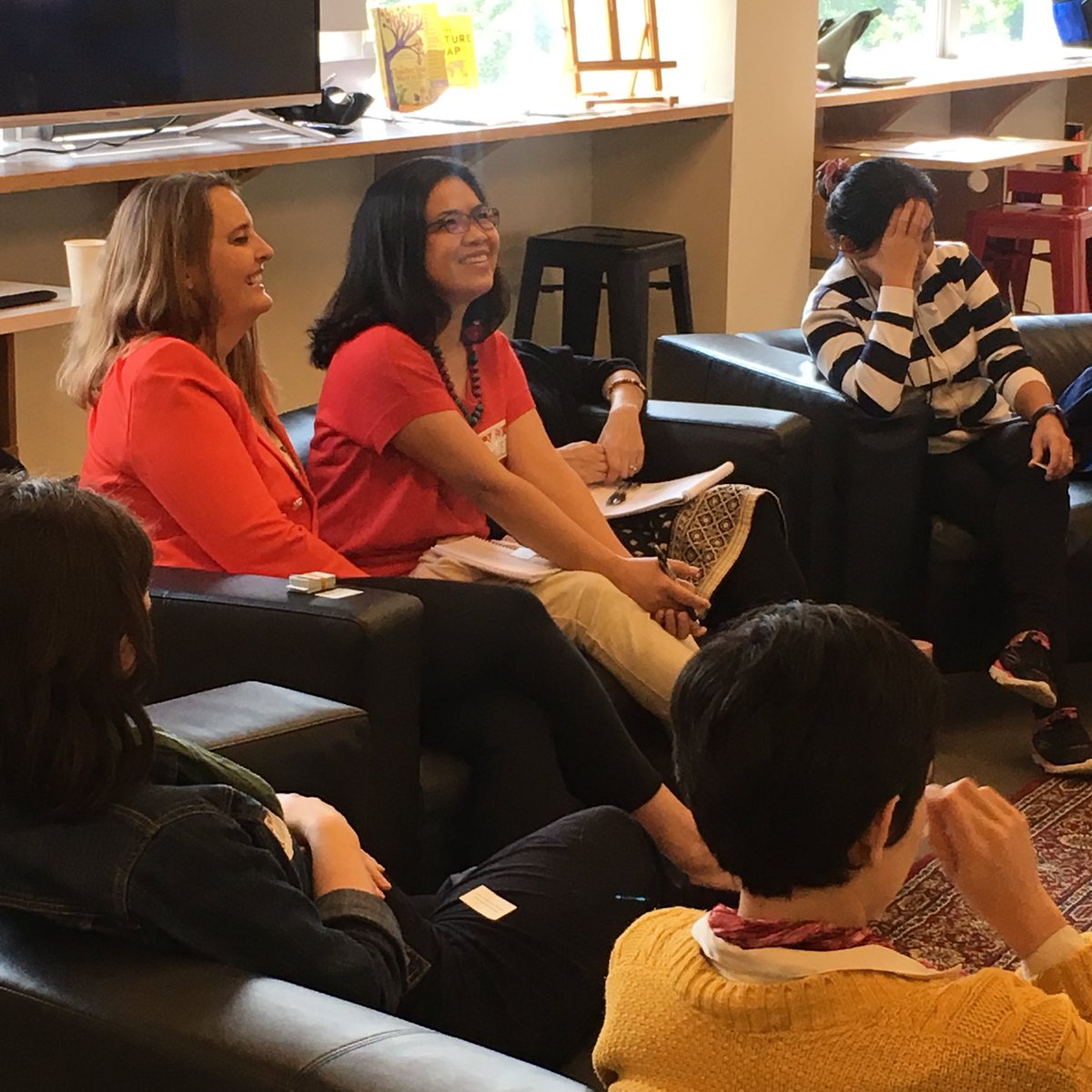 ToscaKilloran's tweet photo. Amazing conversations happening about building trust and cultural capacity. @bourgeois1 #conceptualcoteachingrelationships #ISSedu https://t.co/EfNOzJ0YBl