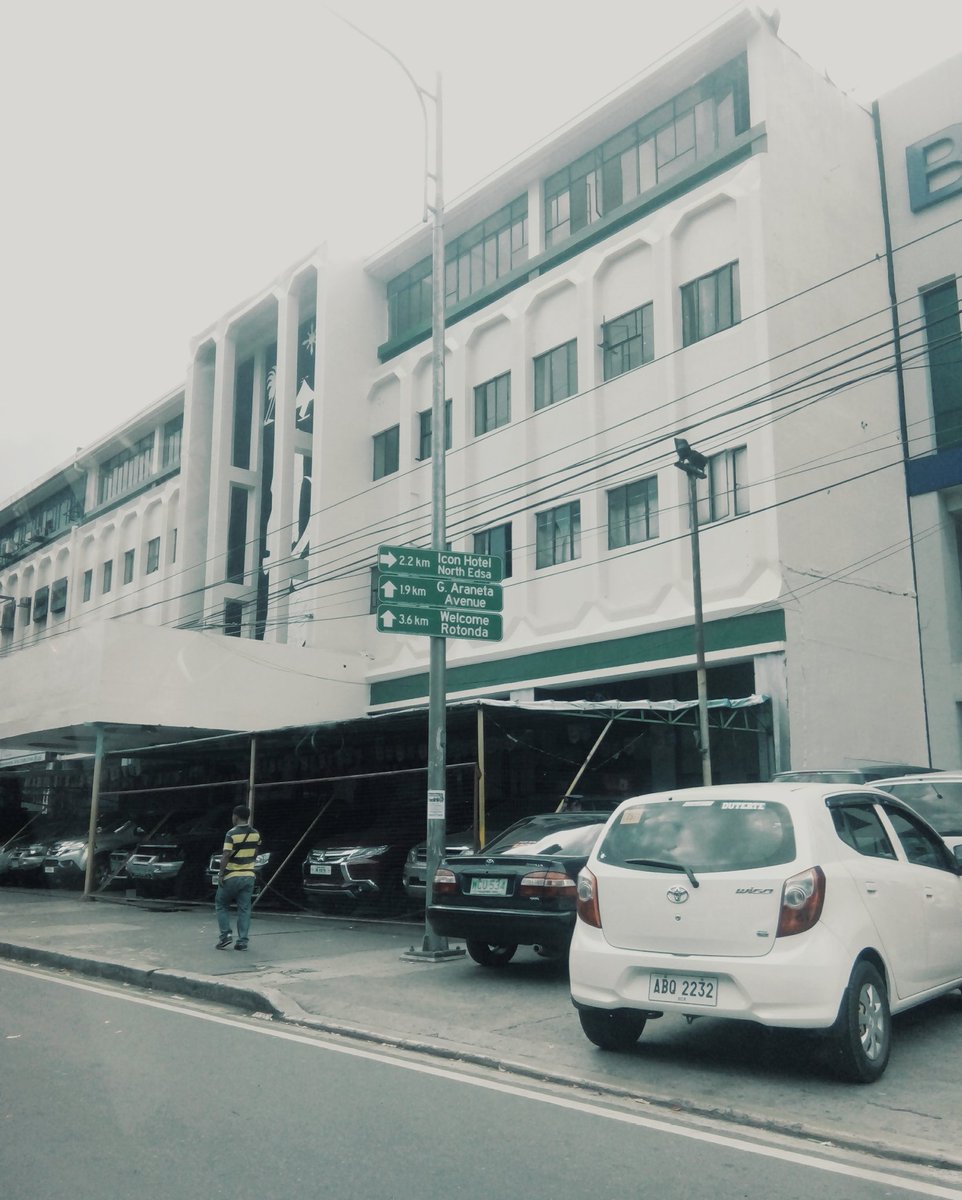 nabskiboy's tweet photo. So far away. #mobilephotography #plogs https://t.co/P6DmG3uasp