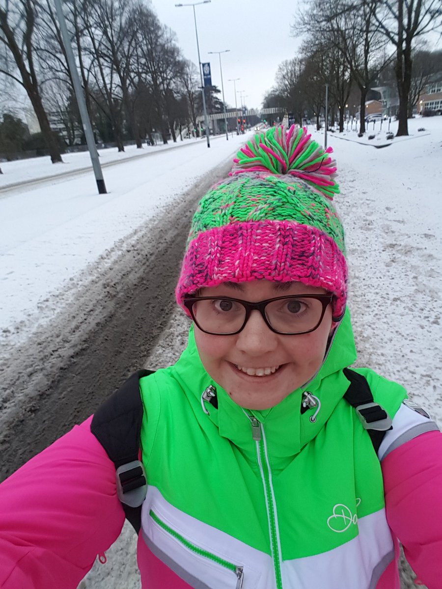 rhianmt's tweet photo. Busy morning on the #A48 #Cardiff #snow #walktowork #juniordoctorlife #nhsstaff https://t.co/h3tUb7NPaR