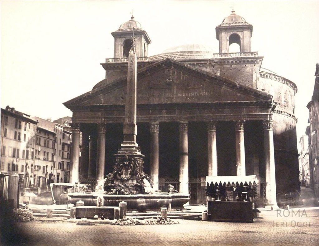 romaierioggi's tweet photo. Piazza della Rotonda (Macpherson ,1850 ca) https://t.co/jF3q7ocB5i