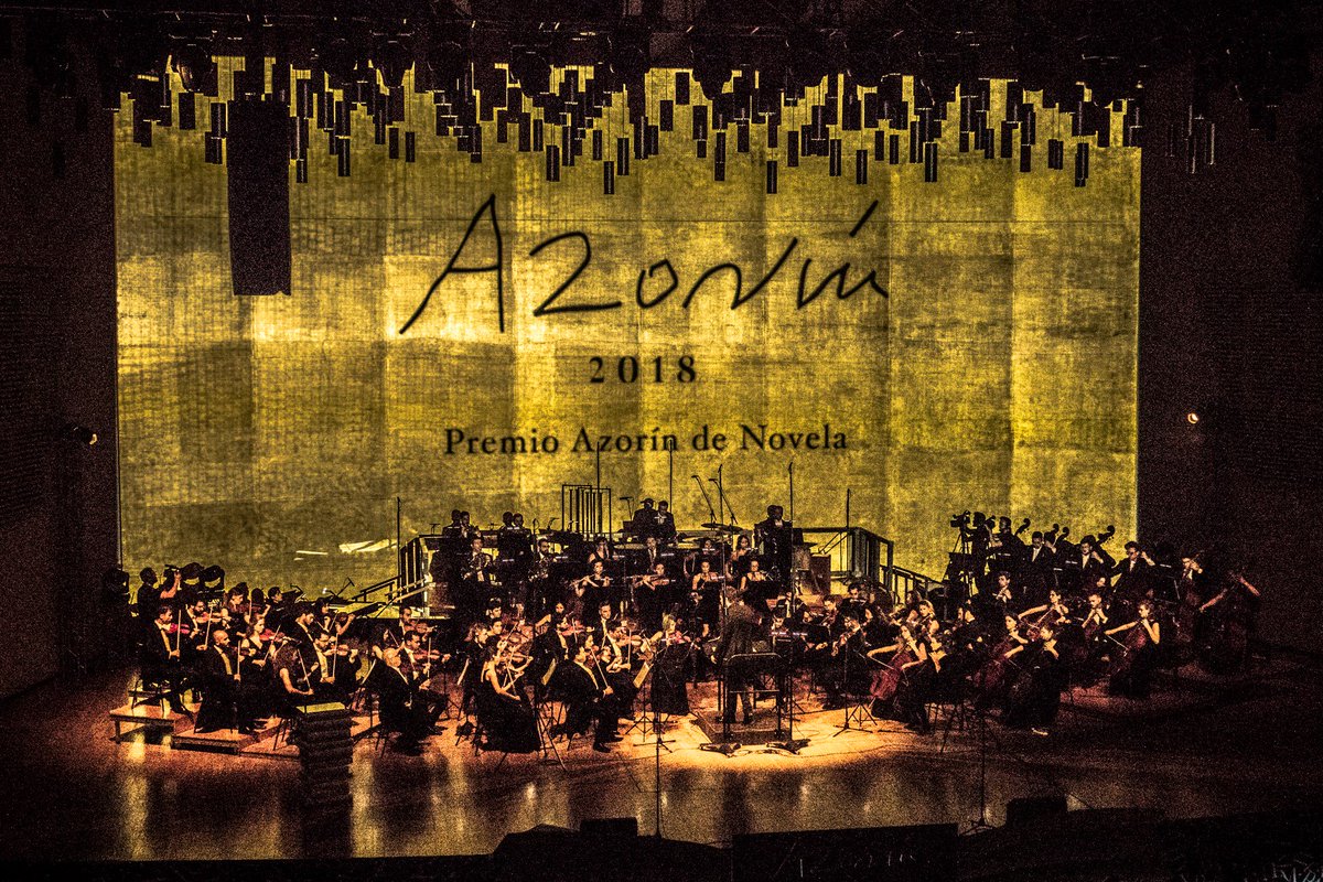 ADDAalicante's tweet image. Imágenes del concierto de anoche #AmorBrujo durante la magnífica Gala de Entrega del Premio Azorín de Novela 2018 📚, maravillados con la orquesta, @Josep_Vicent, @ginesaortega y @davidromerofla , ¡bravo! #Azorin18