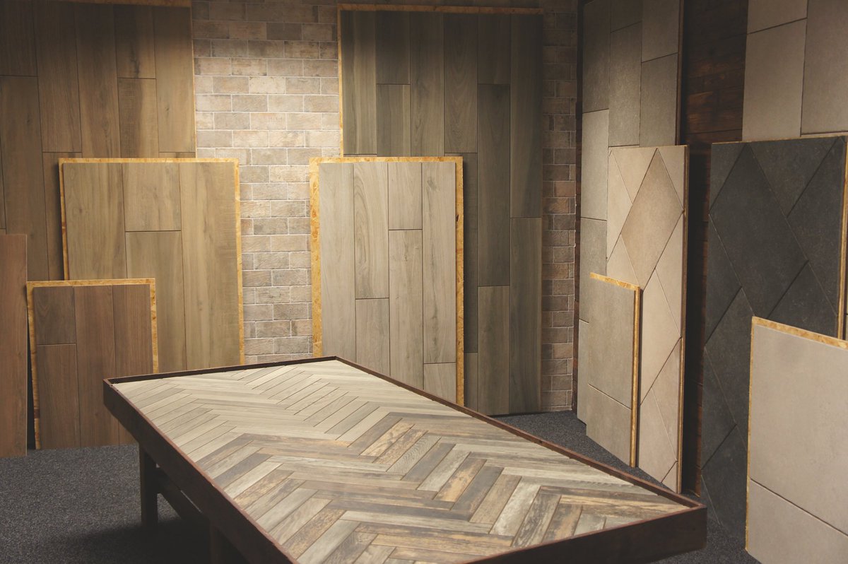 CeramicSystems's tweet image. The #beastfromtheeast is not stopping us in our tracks! A glimpse at a newly finished area in the showroom👍🏻 #beautiful displays for beautiful #tiles @CeramicSystems #cumbria its #NotJustLakes we’ve got #tiles oh and a large amount of #snow at the moment to #StaySafe 👍🏻😊