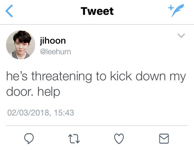 coupzitwt's tweet photo. i think it’s better to just open the door jihoon 😂 https://t.co/CYlu5gx3wb