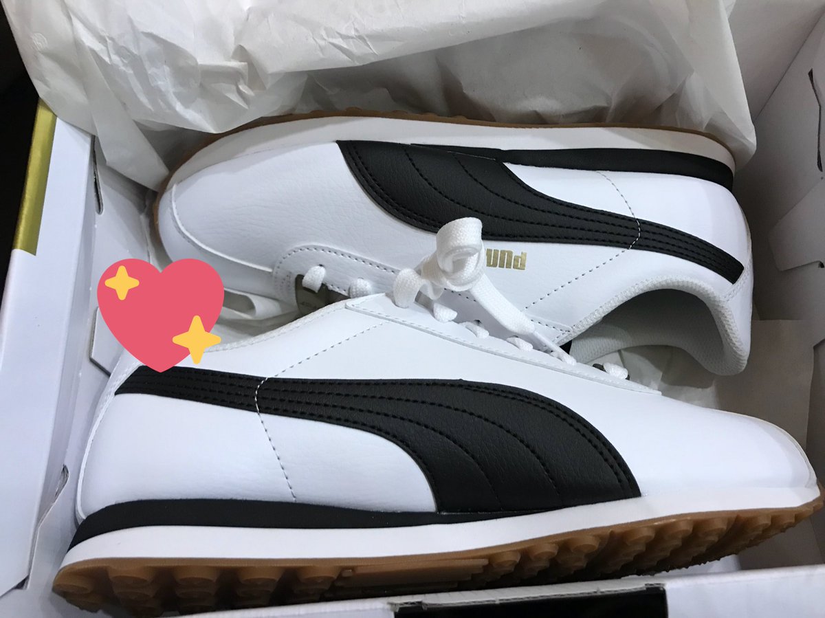 seoulwink's tweet photo. [LIMITED PRE-ORDER] 
BTS x PUMA TURIN

P4800 + local SF

message us w your size (no half size)

cut-off: 6PM mnl time https://t.co/mSWe3nHbql