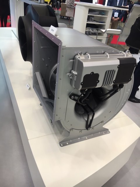 ebmpapst_JP's tweet photo. ＃HVAC＆R 2018 #Japan 弊社の最新モデルを見逃した方はこちらをどうぞ。In case you missed our product highlights. You can see some of them here. #ebmpapst #RadiPac #AxiCool #RadiFit #FanGrid  https://t.co/OJS5ELBlDV https://t.co/cRsc1LjLwB