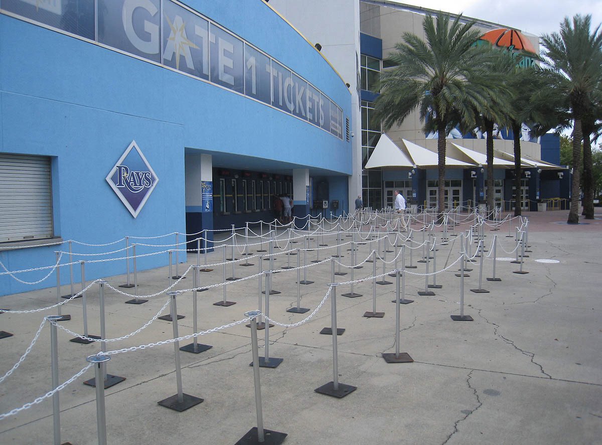 OfficialATShow's tweet image. Me: Want to date me? Well you’ll have to wait in line. #jokes #single #waitinline #lines #relationship #singlelife #joke #popular