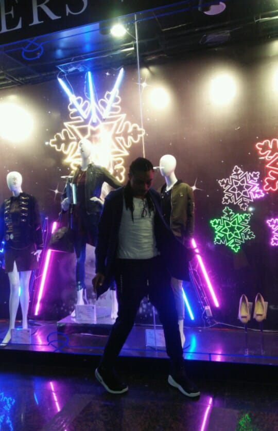 sysky06's tweet image. Some Promises ARE Always Unbroken Some Memories ARE Always Unwritten Feel D Magic of True Relation &amp;amp; U'll Realize That True Feelings R Alwys Unspoken.