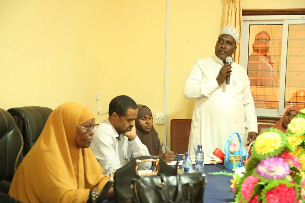 ImitiazHassan's tweet photo. Happening now in Wajir county . @SistersRise conducting a peace forum at Wajir Hilton hotel . @WajirCountyKE @themunaismail . #WajirWomenForPeace #SistersRaiseTogether https://t.co/LNC22P1nx7