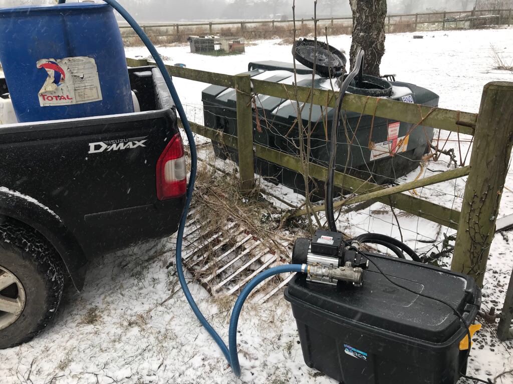 iheatsolutions's tweet photo. Another rural customer run out of oil we had a temporary supply transfer the oil pull through and were warm again #oil #Hampshire #Winchester # https://t.co/3DjaO7r3cW