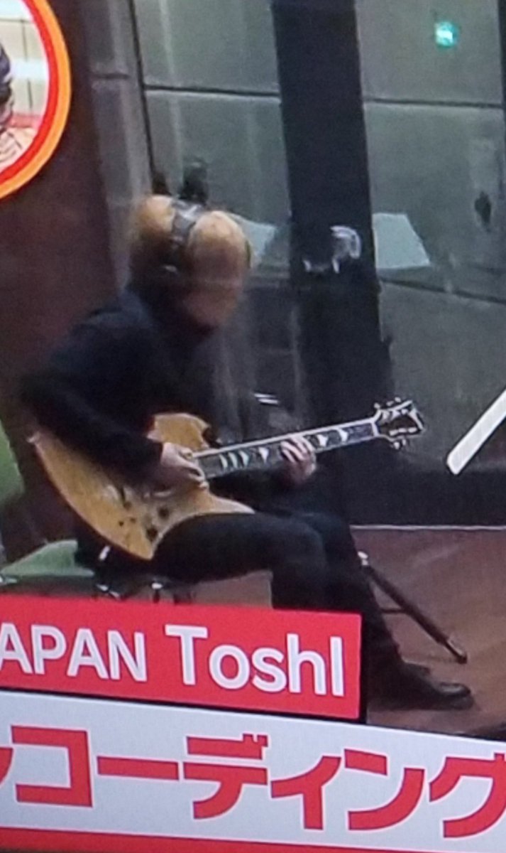 諒 Ryo V Twitter Cutt Hide レモンドロップ 番組でtoshlさんのレコーディングのところで Cuttさんがhide モデルのレモンドロップ使っていたのを観て以来 俺の中でレモンドロップ Hideさんとcuttさん 二人のイメージになってしまったw今までhideさんだけだったの