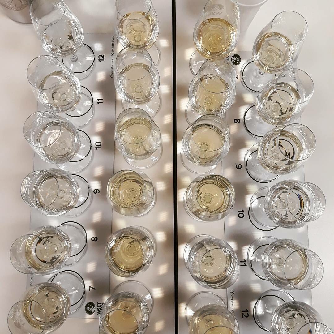 Ieri il #castelcerino 56 mesi #suilieviti al <a href="/WSETschool/">WSET School London</a> <a href="/SoaveWine/">Soave Wine</a> #filippi (foto di <a href="/chiaramariam/">Chiara Mattiello</a>)