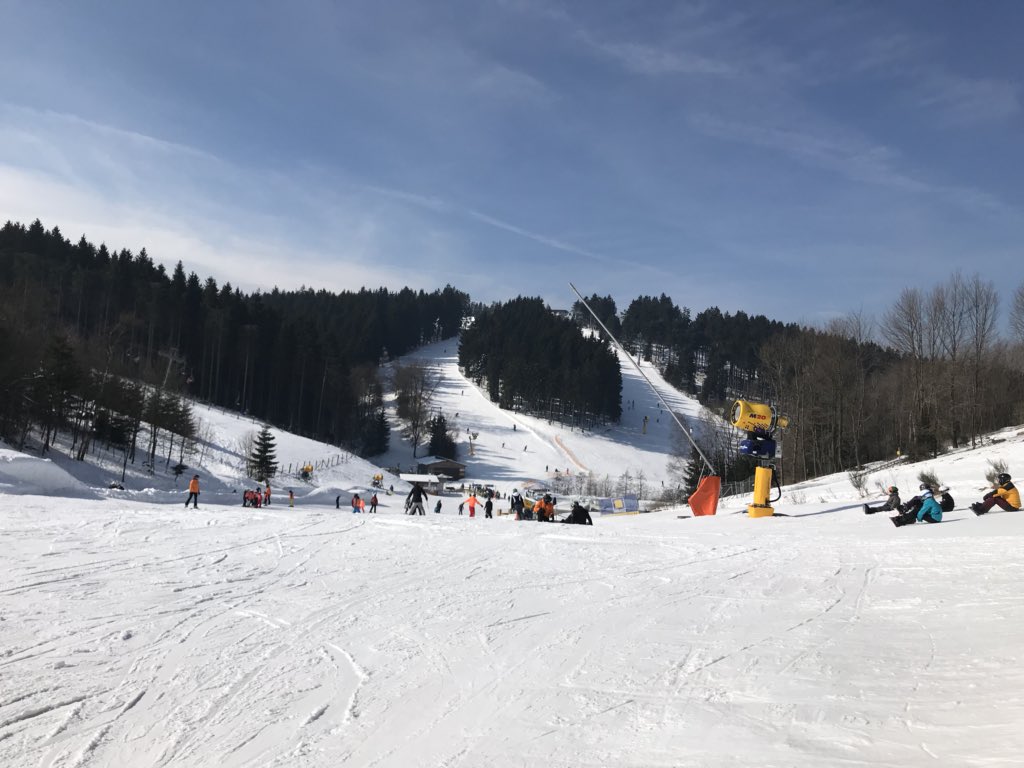 tessath's tweet photo. Samen skiën ❤️ https://t.co/5bLMDbhbbA