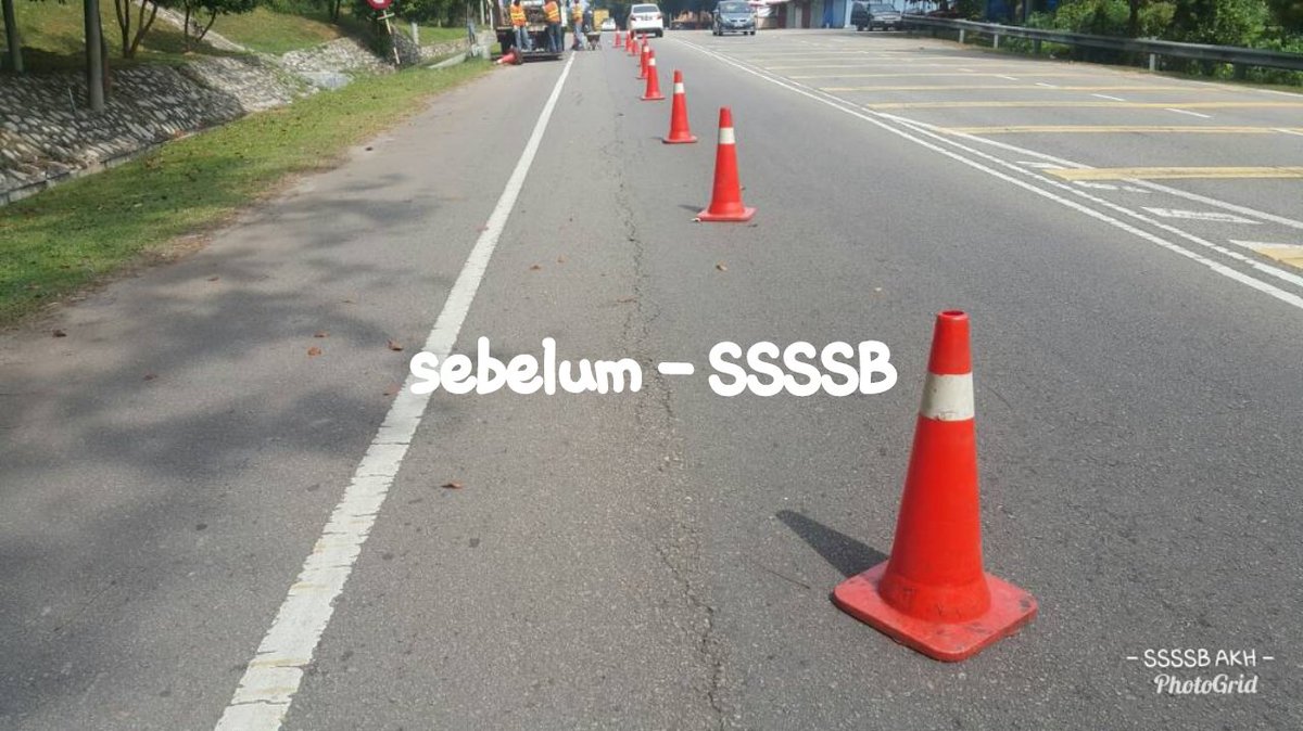 SSSSB_Melaka's tweet photo. 2.3.2018 #R01 - 1/2

#TeamSelia laksana crack sealing di kawasan retak permukaan

FT005 Jln Melaka-Lubok China Sek.216.2 #TelokMas #melakatengah 

《Tutup retak, elak pavemen rosak》

#SeliaGroup #ZonSelatan #InfraRakyat https://t.co/CgX4bJKhef