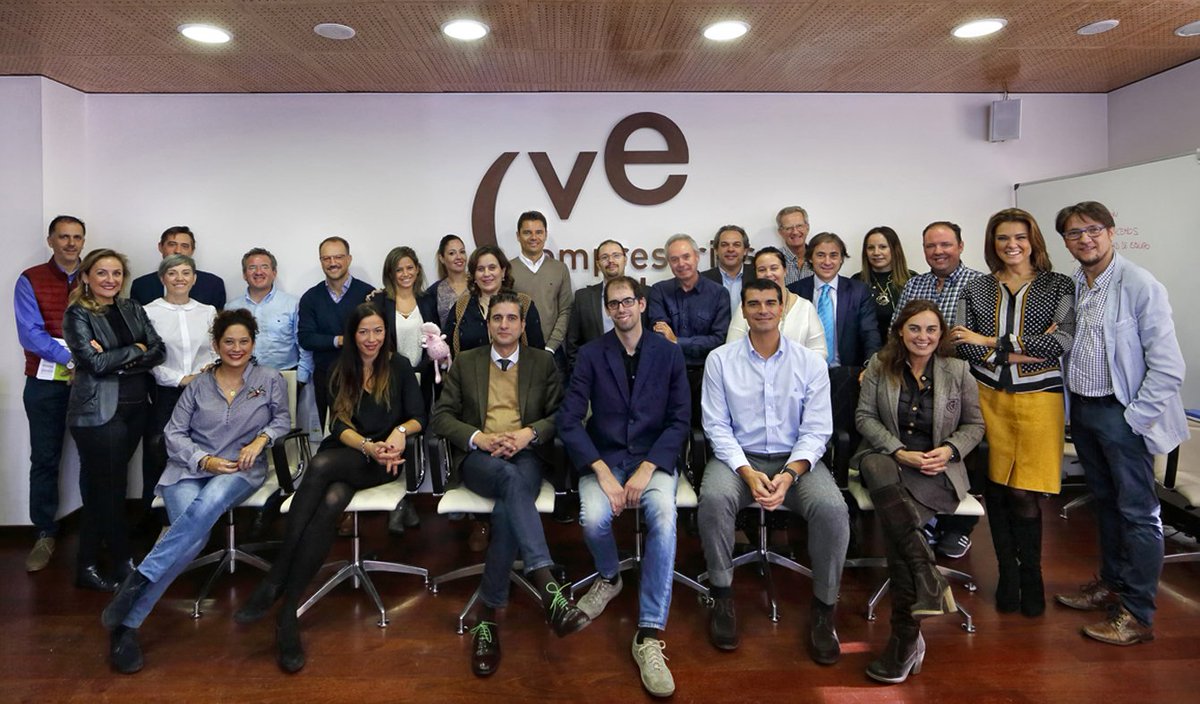 cyleconomica's tweet photo. El Grupo #RedCVE desarrolla un programa de voluntariado https://t.co/90MemgUljv https://t.co/QnvtkQ14v7