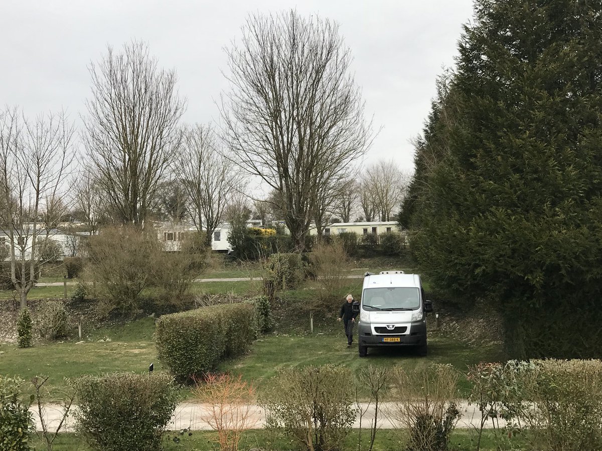 campingtilleuls's tweet photo. Ça y est ! Le camping est ouvert !
#chateaudestilleuls #camping #csibon #campingqualité #baiedesomme https://t.co/iJc8omtl4j