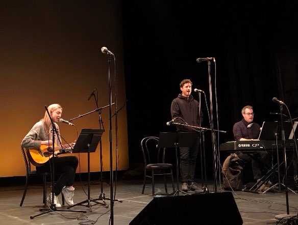 AldridgeArmy's tweet photo. Happy Friday all!
Best to @benaldridge07 and the team, performing some of HARRIET this afternoon for #BEAM2018
#NewMusicalTheatre #MercuryMusicalDevelopments https://t.co/FXLELTJXhS