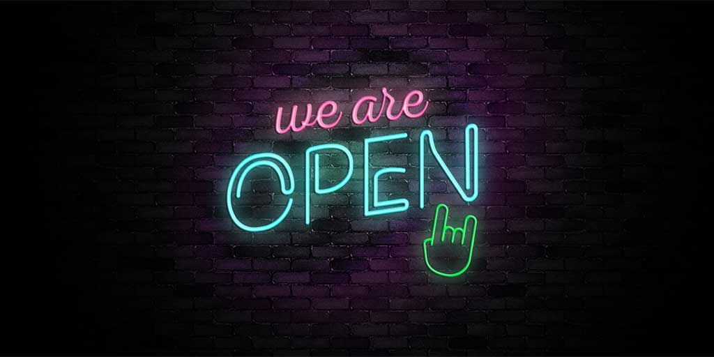C'mon in, we're our online shop is open! 😎😎😎
Find out more on our blog: bit.ly/2oBEXqJ

#thequietbefore #sunglasses #fashion #online